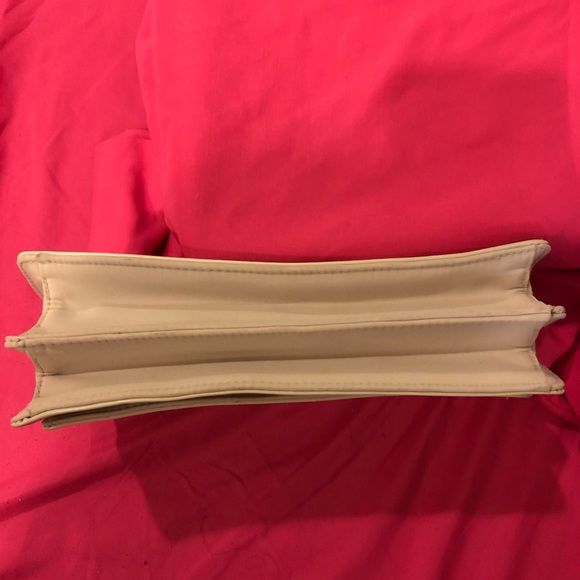 Cream Nine West Purse - Picture 4 of 8